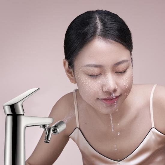 720 degree facial cleaning faucet aerator with mist stream